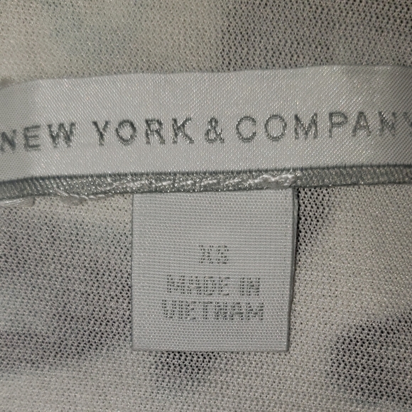 New York & Company blue floral dress - Picture 3 of 5